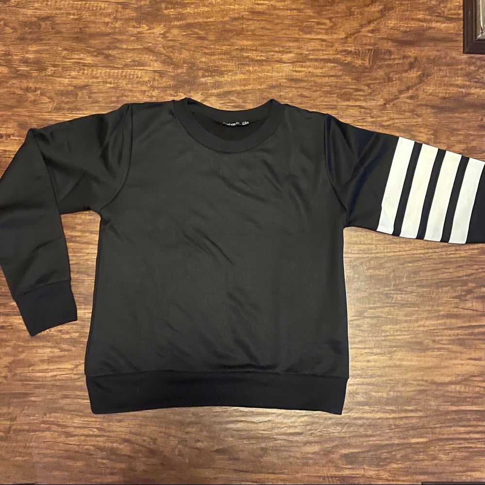 Black Sweatshirt - never worn